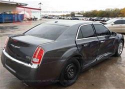 کرایسلەر 300